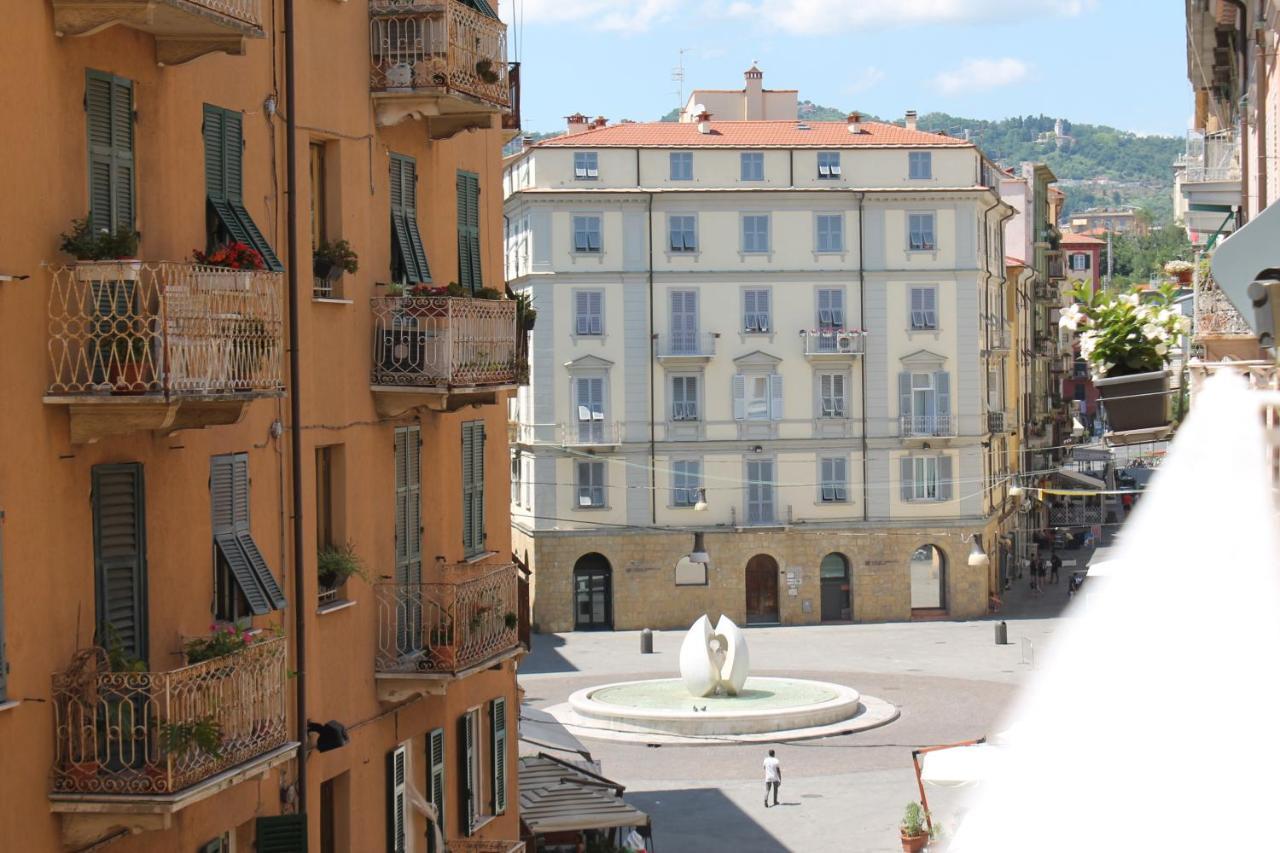 Affittacamere Perla Del Prione ลาสเปเซีย ภายนอก รูปภาพ