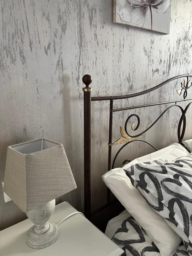 Affittacamere Perla Del Prione ลาสเปเซีย ห้อง รูปภาพ