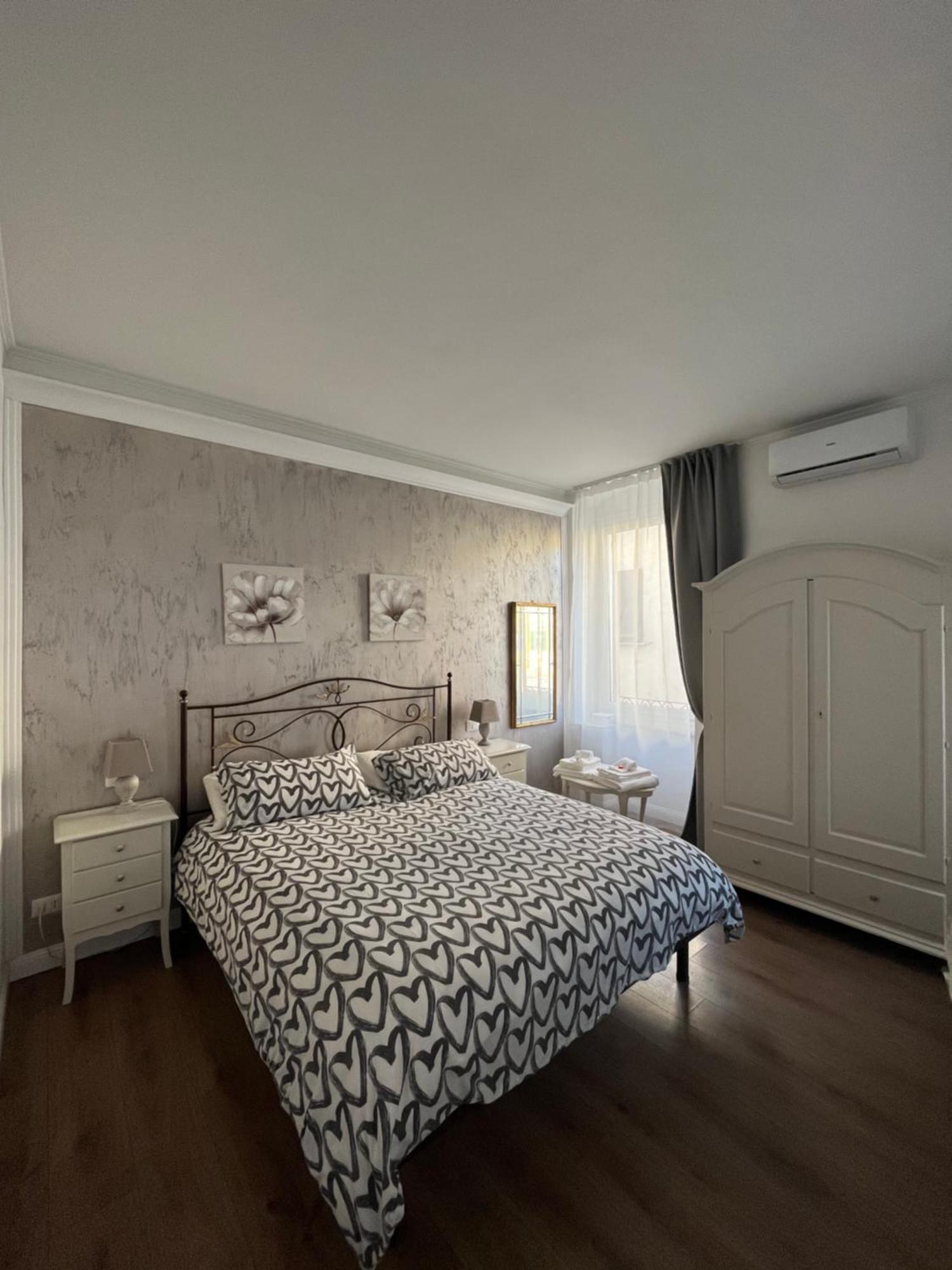 Affittacamere Perla Del Prione ลาสเปเซีย ห้อง รูปภาพ